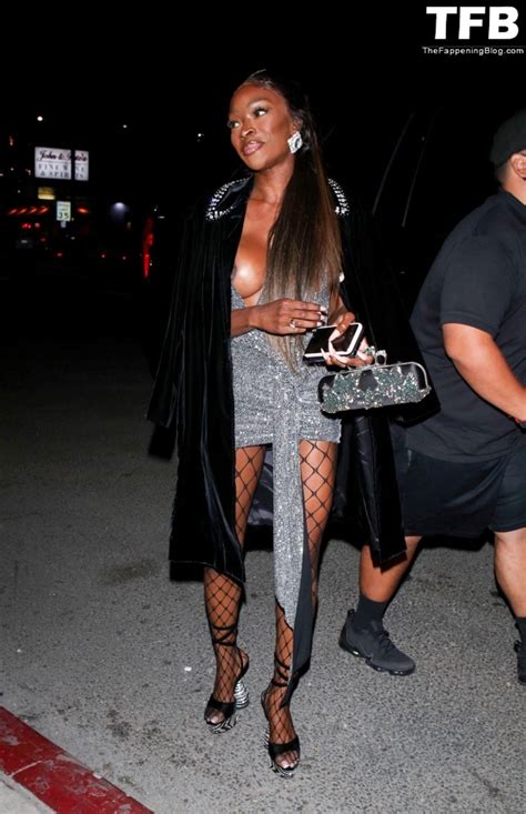 Chelsea Lazkani Flashes Her Nude Boob In Weho Photos Pinayflixx Mega Leaks