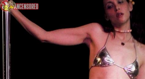 Lauren Fox Nude Pics Page 1