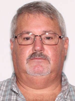 Charles Thomas Hutton Jr Sex Offender Or Predator In Cantonment FL