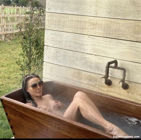 Lizzie Cundy Nude The Fappening Photo Fappeningbook