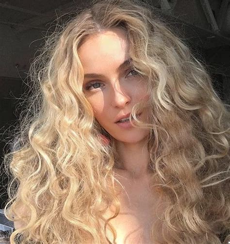 Honey Blonde Curly Hair Tumblr