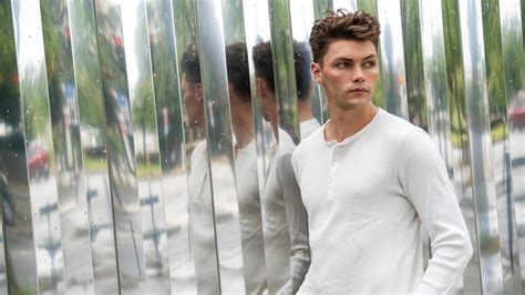 Hurdles Star Trey Cunningham Comes Out As Gay The New York Times