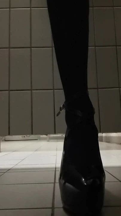 Fucked On Highway By Big Black Dildo Dwtpassivdevot Shemale Amateur Amateur Porn Xhamster