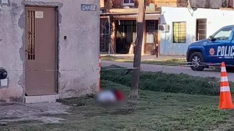 La violencia no para en Rosario tres jóvenes fueron acribillados El