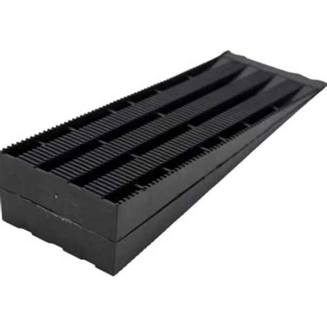 Клин монтажный 40x120x23 мм, 40 шт для окон и дверей Партнер 934060 ...