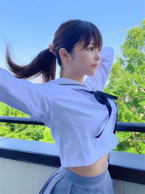 Cosplay trang phục nữ sinh hot girl Nhật Bản gây hoang mang với màn hóa thân cực đỉnh P1