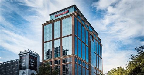 Why Honeywell Has Split Into Three Independent Companies