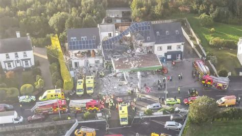 Ascienden A Diez Los Muertos En La Explosión De Una Gasolinera En El Noroeste De Irlanda