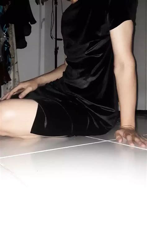 Asian CD Black Dress Velvet Masturbation Gay Porn Feat Naomisinka XHamster