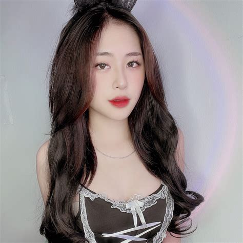Stream HOT TIKTOK Khi Mình Còn Chung Lối Xin Đừng Chạm Vào Anh Remix by 𝕻𝖍𝖚𝖔𝖓𝖌 𝕳𝖎𝖕