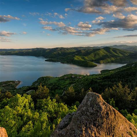 Туры и путевки в Болгарию: горящие туры, лучшие курорты и отели.