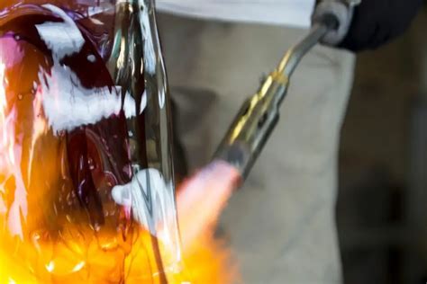 Can Pyrex Glass Bowls Go In The Oven? What You Need To Know!