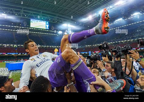 13387 Cristiano Ronaldo Champions League Final Stock Photos High🕖