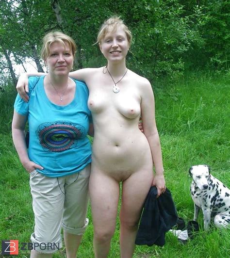 Naturist Mother Not Their Daughter Zb Porn