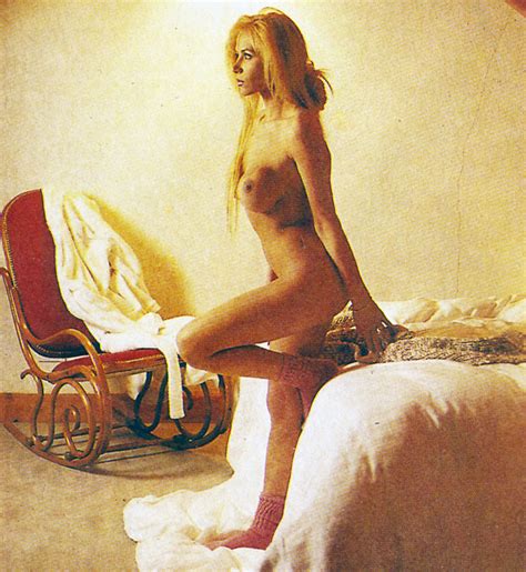 Naked Alejandra Prad N Added By Manuros