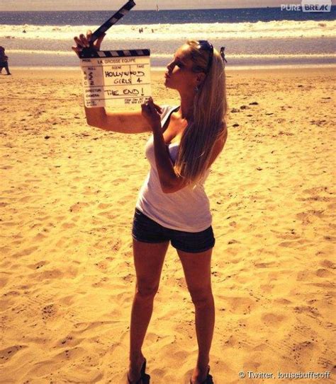 Naked Louise Buffet Added By Benh