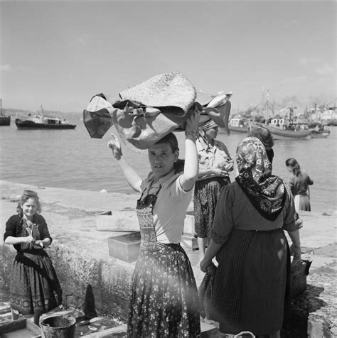 Varinas, Lisboa, Portugal | Cais da Ribeira. Fotógrafo: Estú… | Flickr