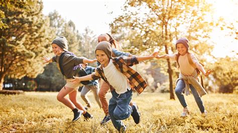 Weltkindertag: Was Kinder brauchen, um glücklich zu sein | STERN.de