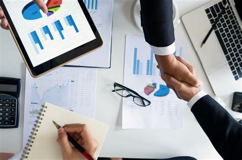 career options  financial analysts analystprep