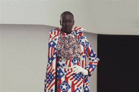 About Us | Viktor&Rolf