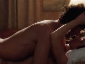 MARY KAY PLACE Nude AZNude