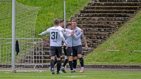 Sieg Gegen Hollenbach Fc Holzhausen Berzeugt Im Heimspiel News