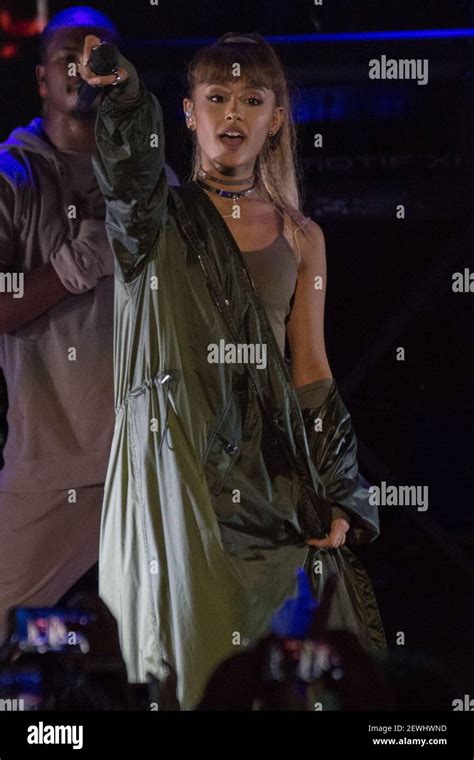 Ariana Grande On Stage At Billboard Hot In Wantagh New York City Ny On August