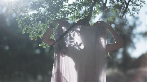 Naked Iren Levy In The Snow Queen