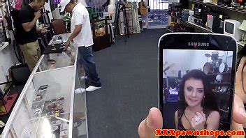 Pawnshop Babe Facialized After Cocksucking XVIDEOS