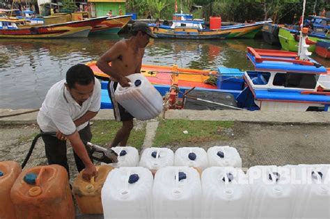 Nelayan Tradisional Tolak Kenaikan Harga Bbm Bersubsidi