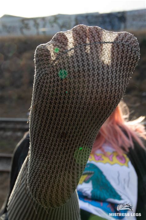 My Fragrance Nylon Feet At The Autumn City Streets 6 Nude Pics XHamster