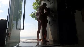 BIG BOOTY Mujer Joven Se La Follan En La Ducha Por Primera Vez XVIDEOS