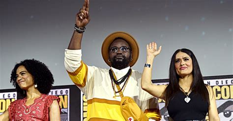 The Eternals Will Feature Marvel S Beautiful First Gay Kiss Everyone Cried On Set