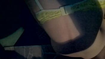 Puta novinha sentando na rola do negão XVIDEOS