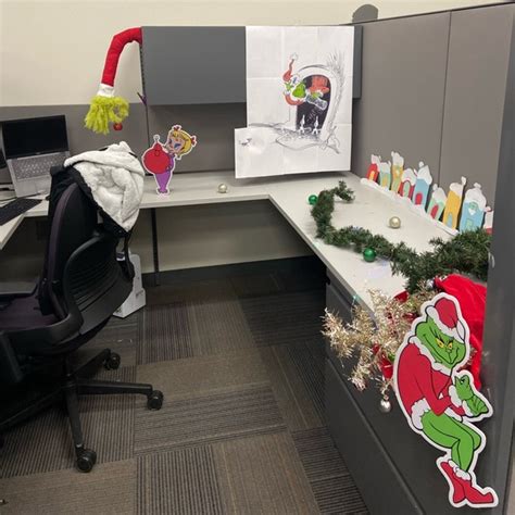 Holiday How The Grinch Stole Christmas Office Cubicle Decorations Poshmark