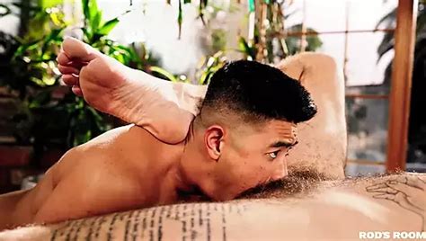 Chris Damned Removes Nate Grimes S Suit Stuffs His Ass With His Arm And Cock Until They Both