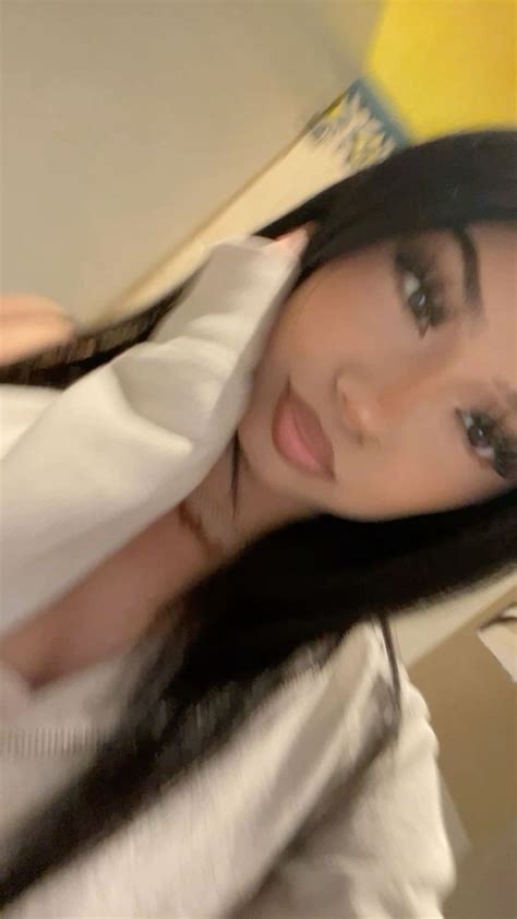 Latina Girls Cute Latinas Cute Girls Latina Makeup Looks Really Pretty Girl Latina Fashion