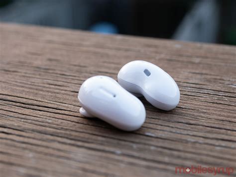 Galaxy Buds Live Review: Comfortable with great sound