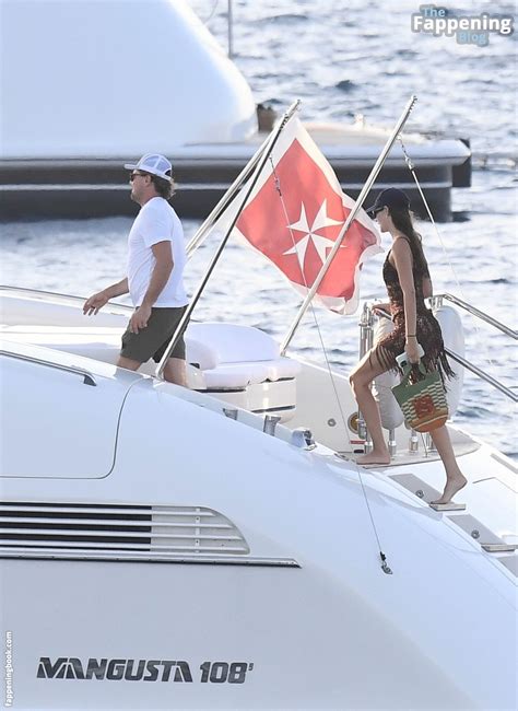 Vittoria Ceretti Nude Onlyfans Leaks Fappening Fappeningbook