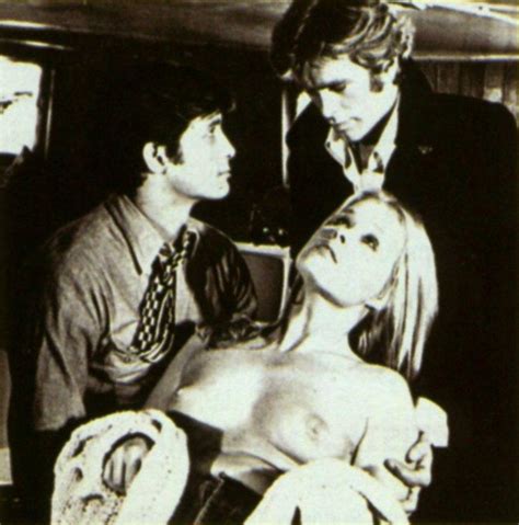 Sofia Dionisio Nude Pics Page 1