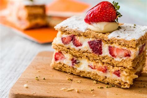 Recette millefeuilles de fraises à la chantilly Cuisine Madame Figaro