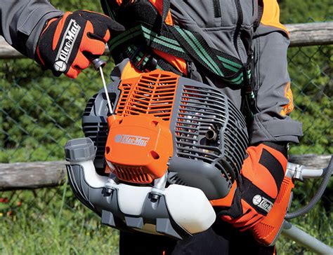 Oleo-Mac BC 550 MASTER - Helthuis Tuin- en Parkmachines