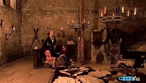 Free Queen Porn Videos XHamster