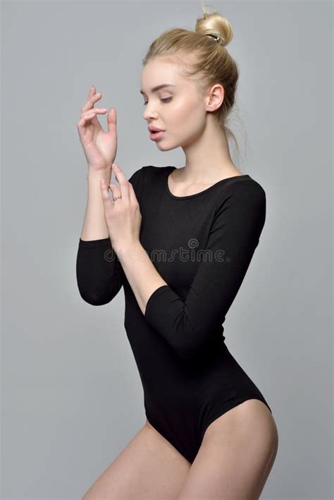 Portrait Of The Beautiful Blonde Gymnast Woman I Stock Image Image Of Curve Attractive 174216137