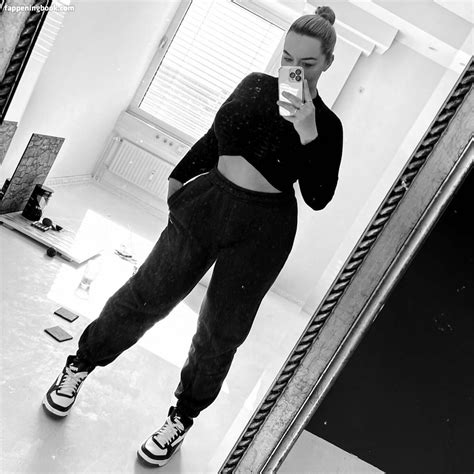 Anna Schmidti Annaschmidti Nude Onlyfans Leaks Fappening Fappeningbook