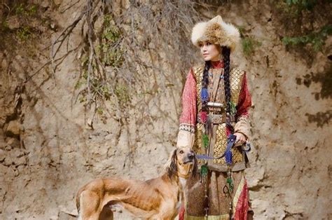 Пин на доске Kazakh costume