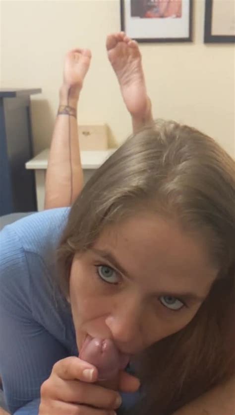 Love Looking At The Babe S Feet While Receiving An Intense Blowjob Feet9