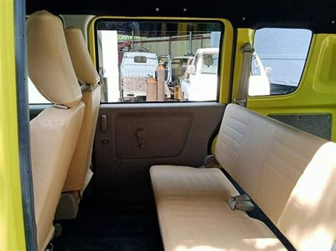 Suzuki Mini Van Interior