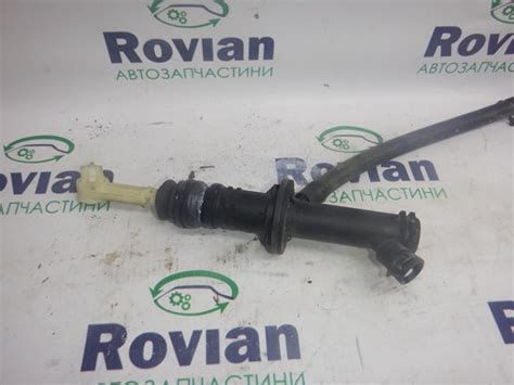 306108010R Renault (RVI) цилиндр сцепления главный