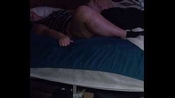 DOKz Ángel alimentando a Dok XVIDEOS